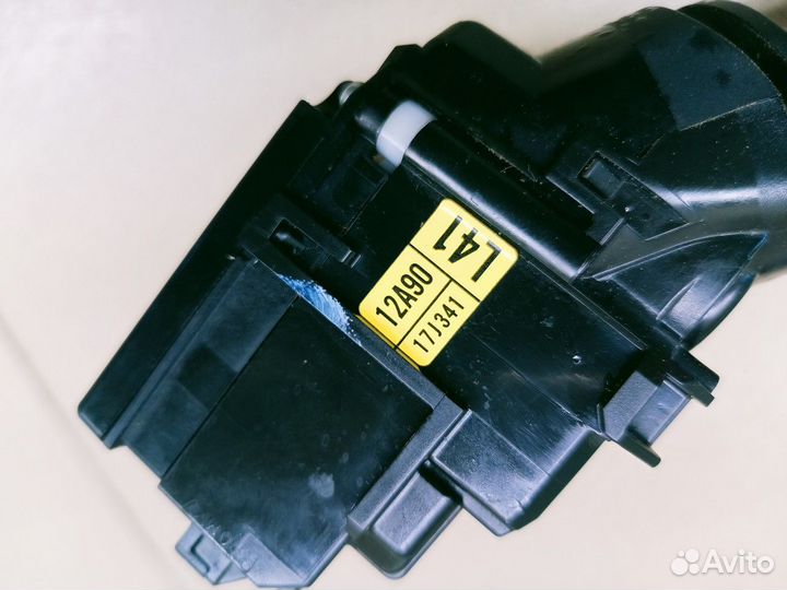 Переключатель стеклоочистителей RAV 4 2013