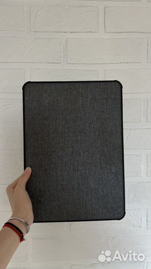 Uniq Dfender чехол для macbook 13''