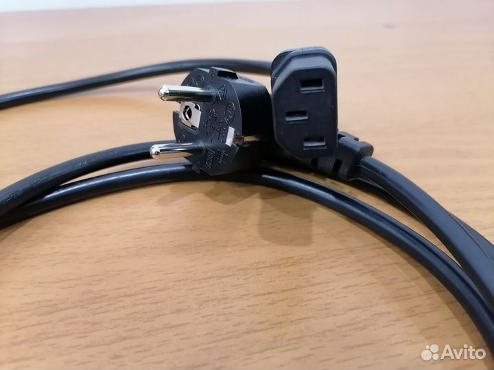 Сетевой кабель для компьютера