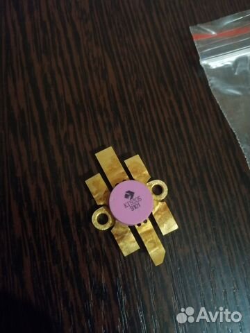 Транзистор кт930Б