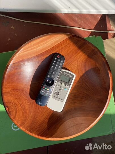 Салатник блюдо из массива дерева 35х10 см