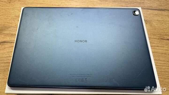 Планшет honor PAD X8
