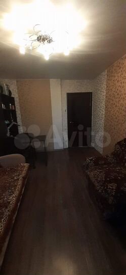 2-к. квартира, 42 м², 4/9 эт.