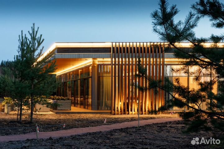 Помощник официанта