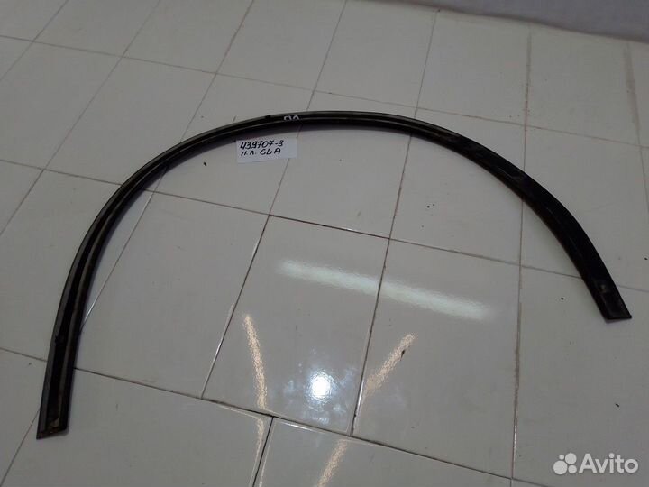 Накладка на крыло передняя левая