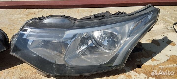 Фары mitsubishi outlander 3
