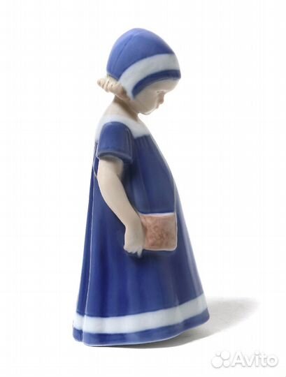 Фарфоровая фигура 