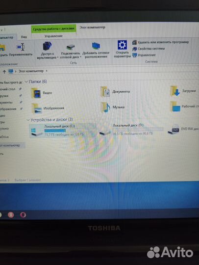 Ноутбук toshiba i3 8Gb озу SSD 256