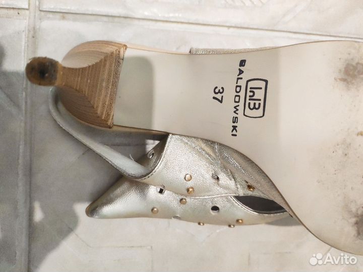 Туфли женские кожаные