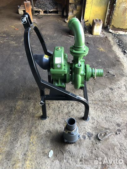 Насос на вом трактора ткмр-90(3-3;59Hm;94 м3/ч)