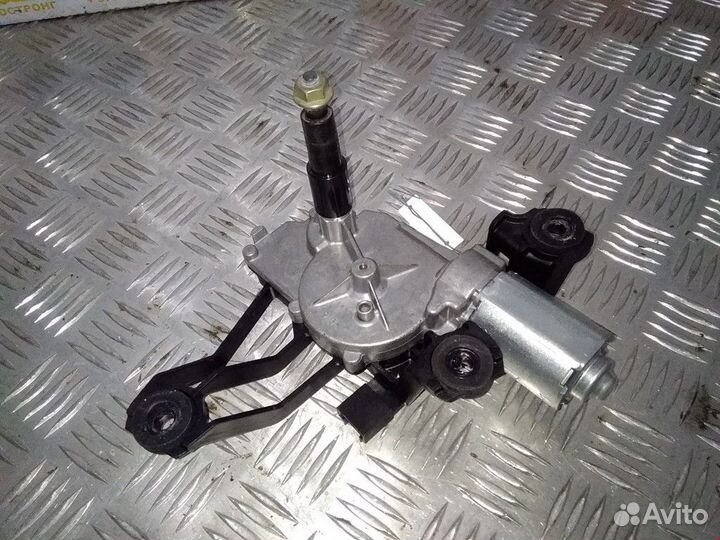 Моторчик заднего стеклоочистителя (дворника)