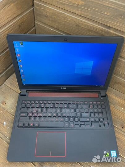 Ноутбук Dell inspiron i5 7300+gtx1050 4gb