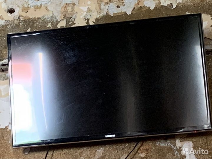Smart tv Телевизор Samsung UE32F6400AK