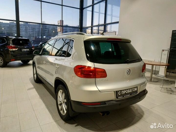 Volkswagen Tiguan 2.0 AT, 2013, 144 000 км