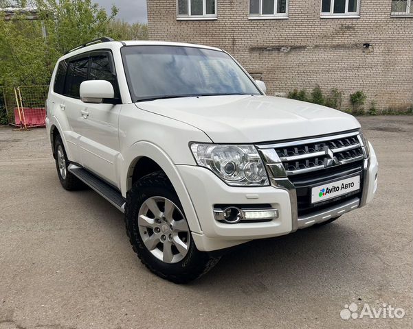 Mitsubishi Pajero 3.0 AT, 2014, 132 000 км с пробегом, цена 2750000 руб.