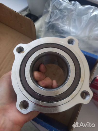 Ступица заднего колеса на BMW E70