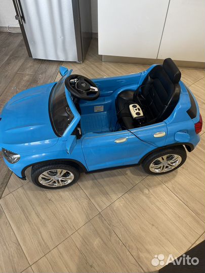 Электромобиль Mercedes-Benz GLA