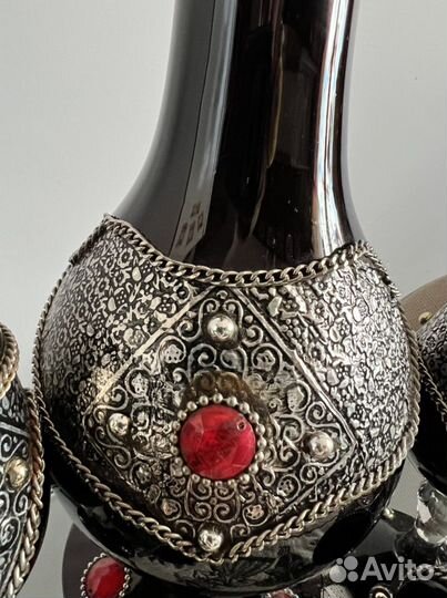 Графин с фужерами