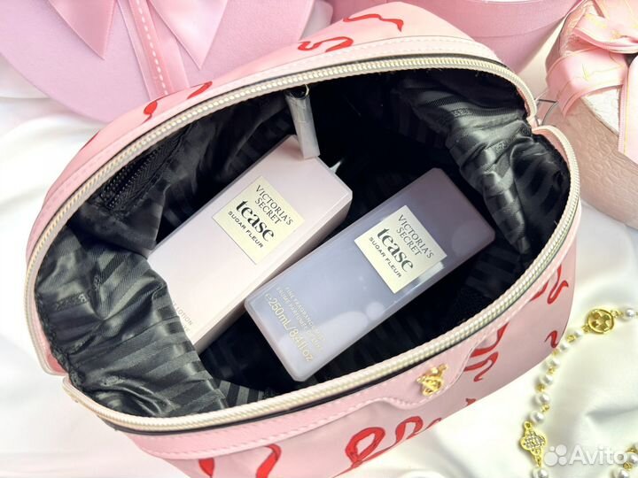 Косметичка с бантиками Viсtоriа's Seсret