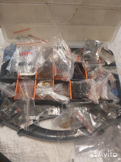 Стабилизаторы, диоды, резисторы, транзисторы