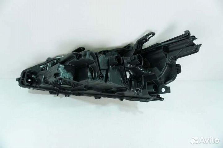 Корпус фары правый Lexus Es 7 2018
