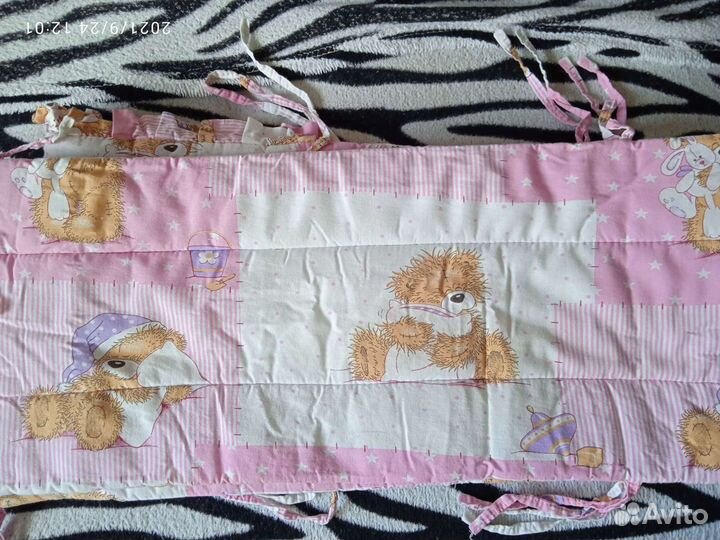 Бортики в кроватку