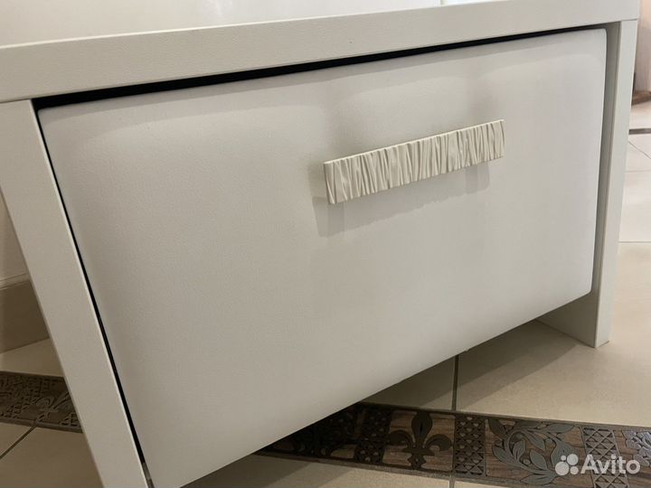 Тумба прикроватная белая 1 шт