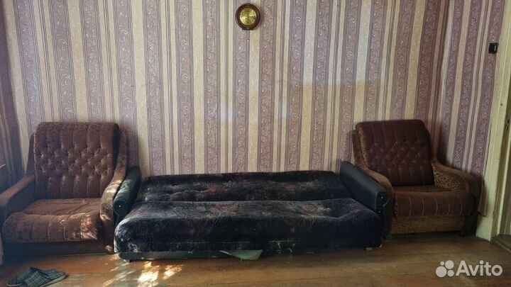 Бесплатно 2 кресла бу