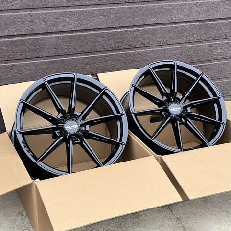 Литые диски Flow Form 8.5×R19 5×108