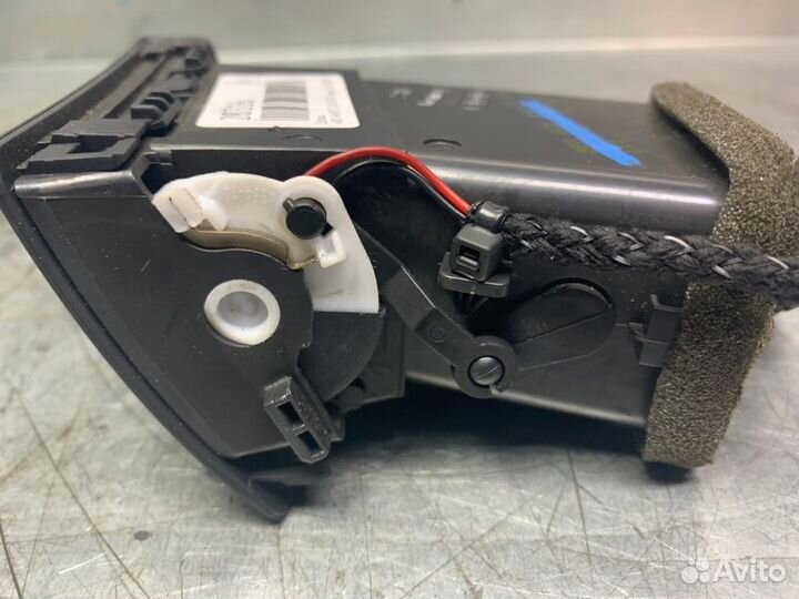 Дефлектор воздушный Audi A4 B7 2005-2007 седан