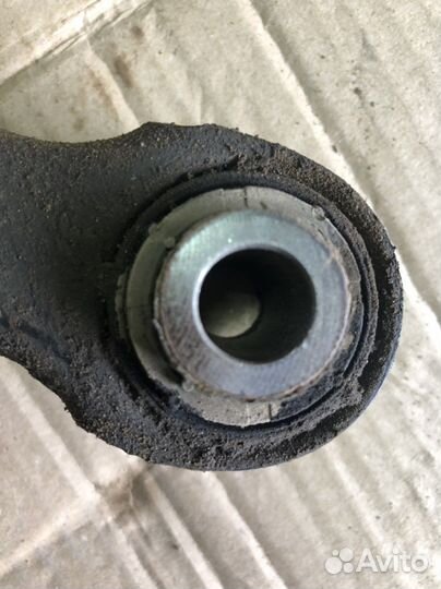 Рычаг задней подвески Skoda Octavia A5