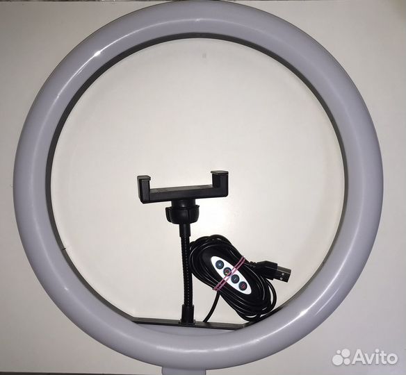 Кольцевая лампа со штативом