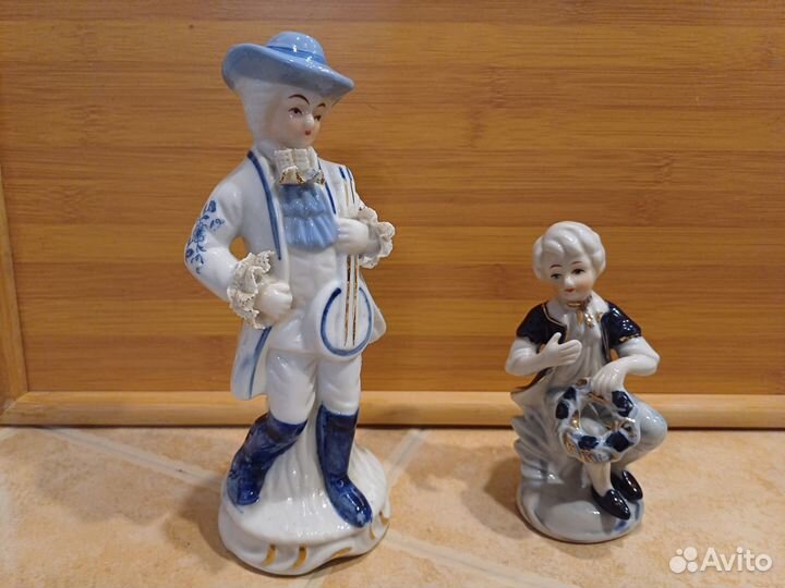 Статуэтка фарфор Музыкант, юный Ленин, плавчиха