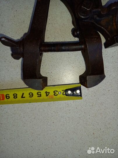 Тиски СССР иус 12-1989