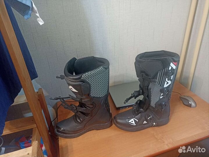 Ботинки для ндуро ataki