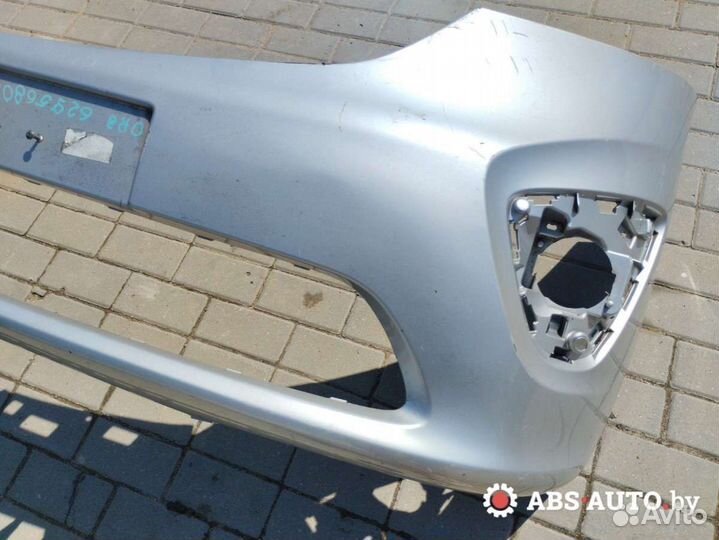 Бампер передний Opel Vivaro B 2014 620222078R