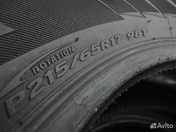 Hankook Winter I'Pike W409 215/65 R17