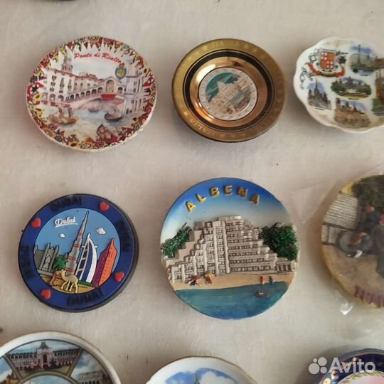 Магниты географические, круглые, тарелочки