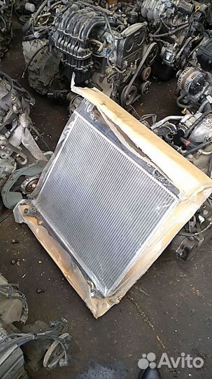 Радиатор охлаждения Toyota Hiace Regius5L 2005