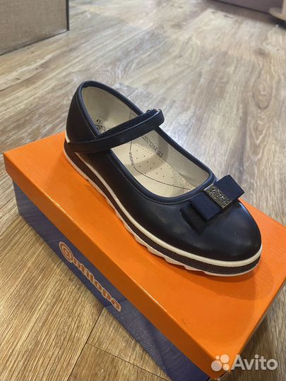 Туфли для девочки 33 размер