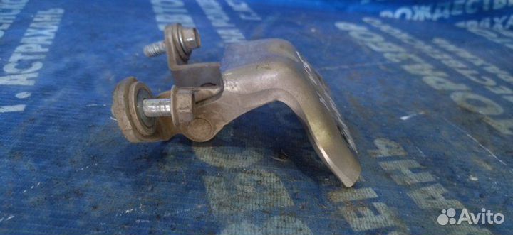 Петля двери Chevrolet Lanos седан A15SMS 2006