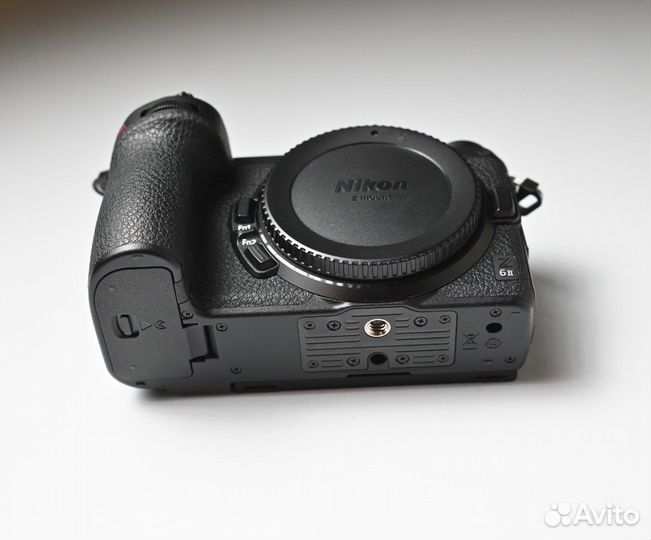 Nikon z6 II Body (like NEW)