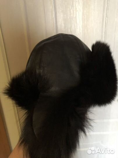 Шапка кожа и мех (чернобурка ) натуральные
