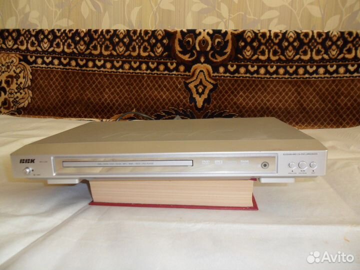 DVD-плеер BBK DV112SI