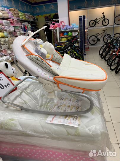 Шезлонг детский