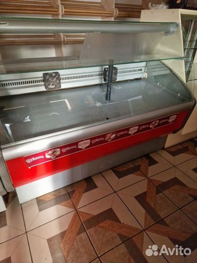 Холодильная витрина