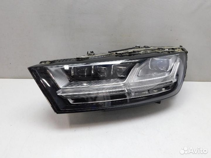 Фара левая Audi Q7/SQ7