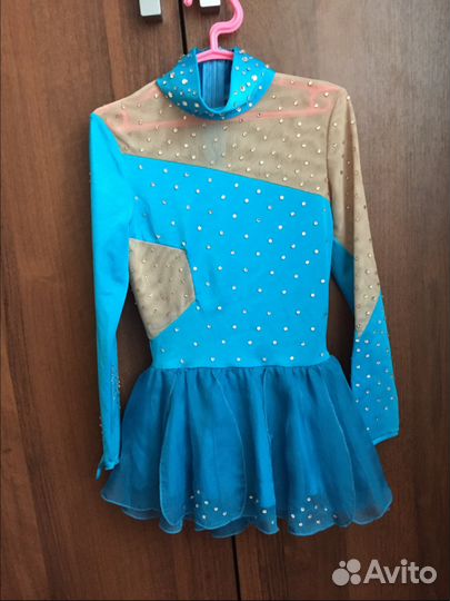 Платье для выступления по фигурному катанию