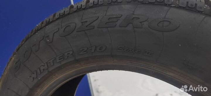 Pirelli Winter Sottozero 210 Serie II 225/60 R17 99H