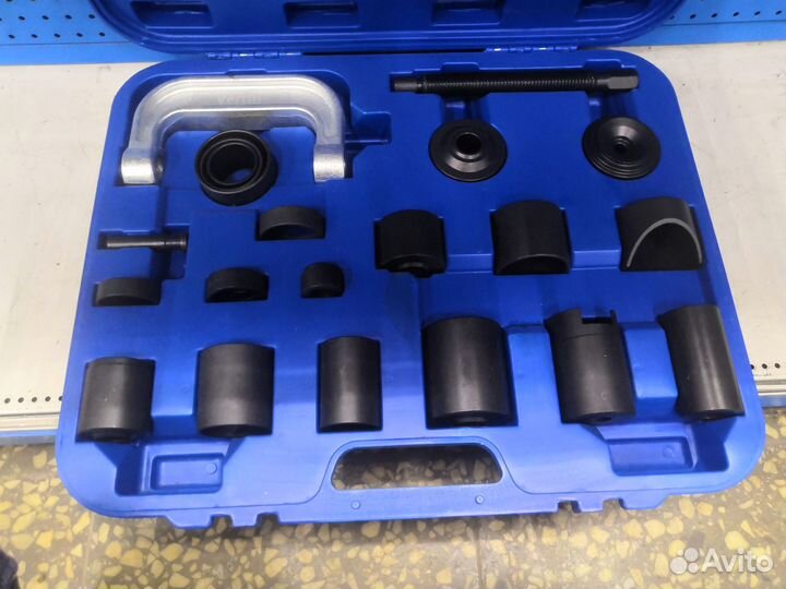 Набор для замены шаровых шарниров 21пр. VR50042